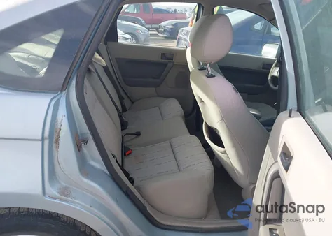 2008 Ford Focus Se/Ses from USA, damaged, VIN 1FAHP35N98W287941